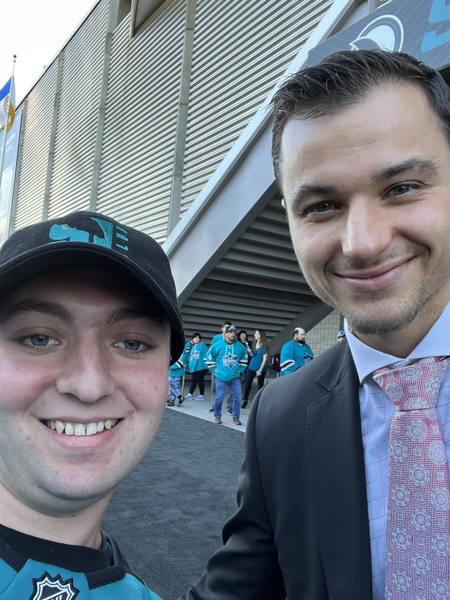 RyderDeMaria's tweet image. With some @SanJoseSharks!
