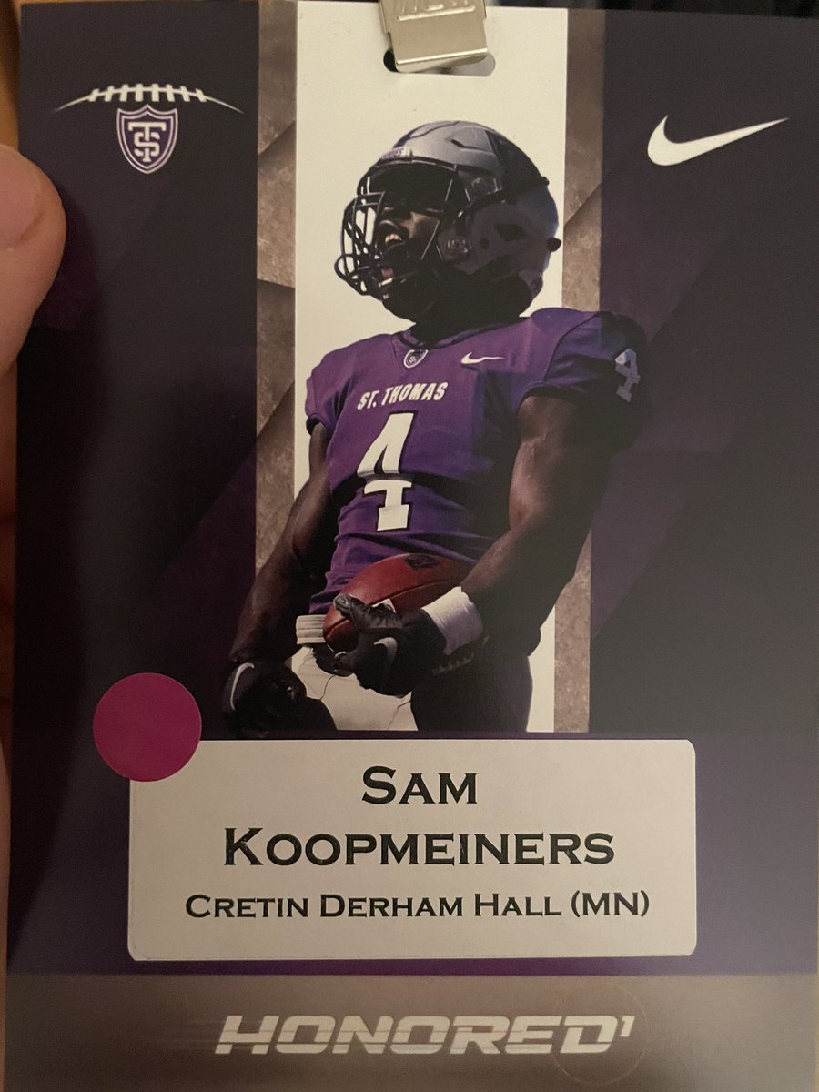 Thanks for the Game Day visit! <a href="/UST_Football/">St. Thomas Football</a> @kuchinski8 <a href="/douglichten/">Doug Lichtenberger</a> <a href="/Coach_Caruso/">Coach Glenn Caruso</a> <a href="/CDH_Football/">CDH Football</a>
