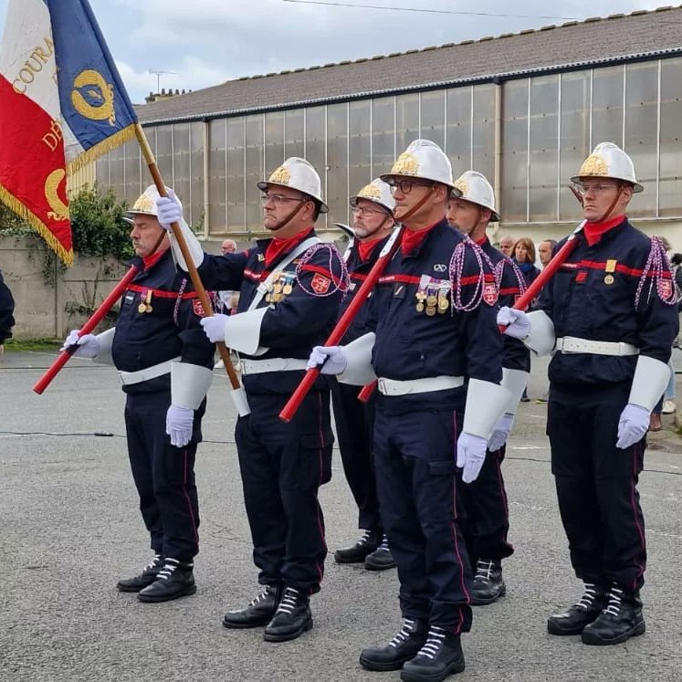 UDSP22's tweet photo. 87 ème congrès de l'Union Départementale des Sapeurs Pompiers des Côtes d'Armor le 15 octobre à Lanvollon

Quelques photos de cette mémorable journée avec présentation des spécialistés des sapeurs pompiers costarmoricains, AG de l'UD, cérémonie et défilé motorisé https://t.co/WirTBxgfGl