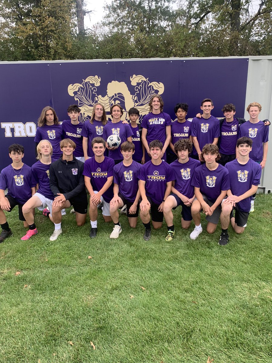 TBHSSoccer's tweet photo. Not the result we were looking for Thursday. Never the less we celebrate Gav Bogue for man of the match.
A fantastic young man and thoroughly deserved.
#ProjectPossible https://t.co/IsOrnSgkCi
