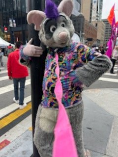 DogpatchPress's tweet image. At @HowWeirdSF right now 
🐾🐾🐾🐾🐾🐾🐾🐾🐾