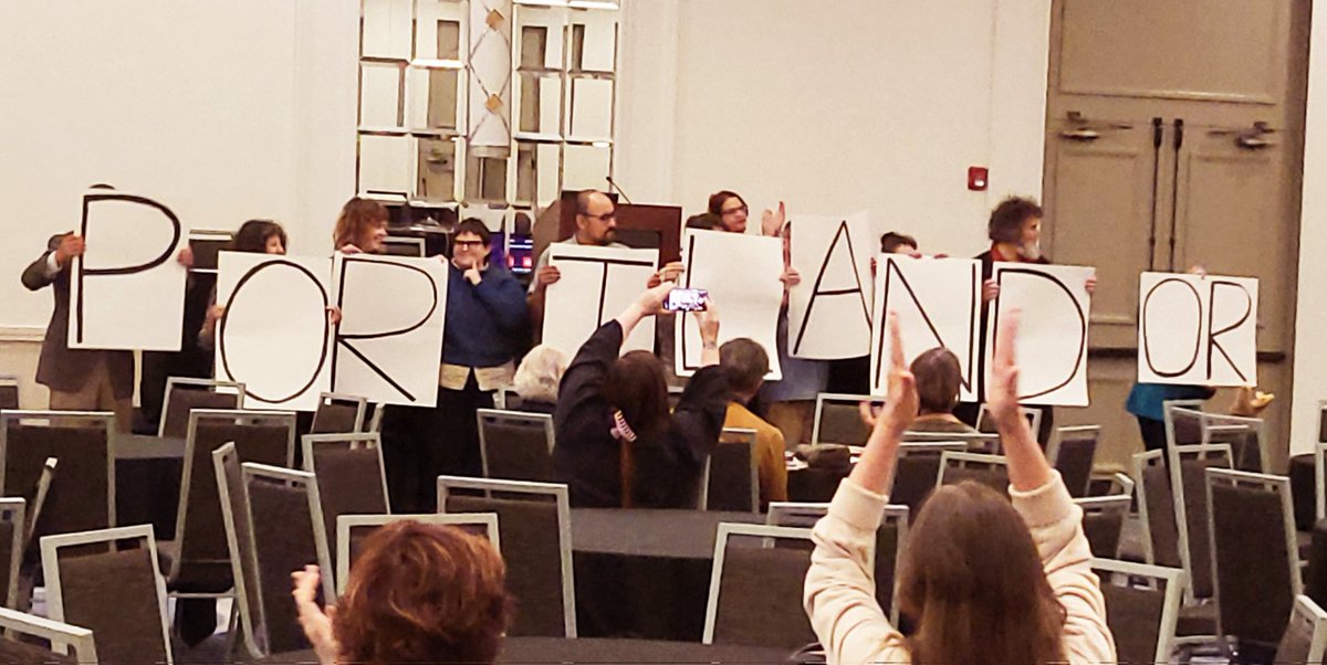 lynneSmcneill's tweet photo. Where we goin' next?? #Portlandia! #afsam22 https://t.co/0swh7Vv45a
