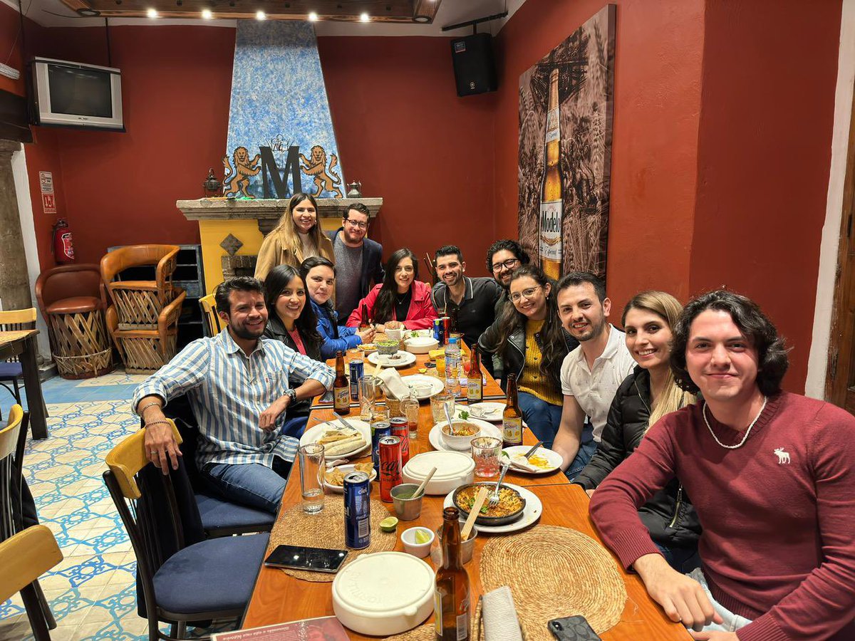 El_HomarGarcia's tweet photo. I missed them so much!

After almost 3 years (thank you, Covid 😑), I’m so glad to finally see them and hug them.

The hard part is having to say goodbye again… 

Gracias a todos! 🥰💪🏻

#Mexico #Cancun #CDMX
#Family #Friends #Changa
#ScrewYouCovid https://t.co/OLBwrFuFn2