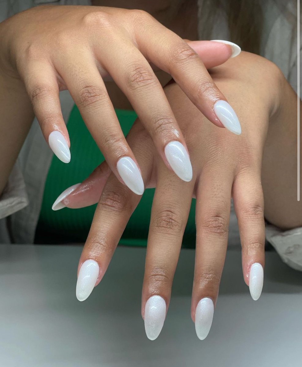 KupaInc's tweet photo. #glossy nails topped with our no-wipe #kupatopcoat! Look at that shine! ๐ ๐ค Thank you for the #tag @westsideivleagve
KUPA gel topcoat: https://t.co/NtHY9hozMH
#kupanails #teamkupa #manipro #nailsdoneright #kupageltopcoat #nailpro #nailsofig https://t.co/E70yqJAh8S