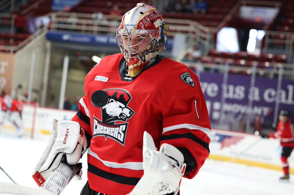 CheckersHockey's tweet photo. First pro game. 30 saves. No big deal. 

GUUUUUUUUUUUUZZZZZZ https://t.co/Nm4ADHLmrT