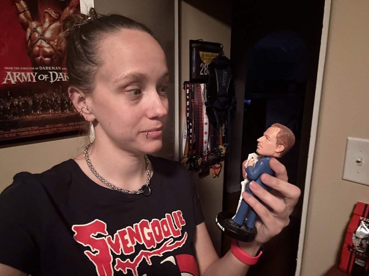 Ms_Medievalist's tweet photo. Today at REI one of the employees saw my @Svengoolie shirt and commented on it. We had a fairly lengthy conversation about Sven, old horror, Vincent Price (since tonight's movie is a Price classic, The Tingler), Tim Burton, and our love of all things macabre. So much fun! https://t.co/V0iqWLneK1