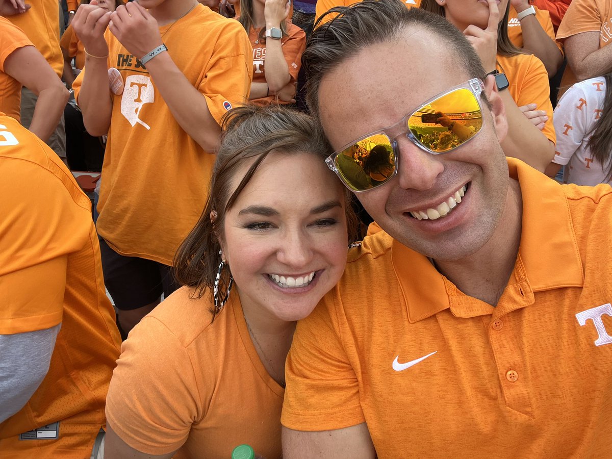 UTCoachGreg's tweet photo. What a time to be a VOLUNTEER!!! #BOOM #RockyTop #TennesseeTrained #BeSafeTonight https://t.co/VyRzA0Bt3a