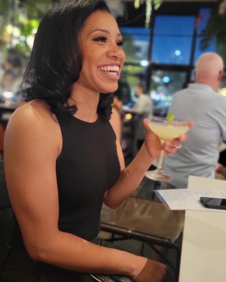 Here we go 36!! Happy Birthday to me!!🎉🎈🎁