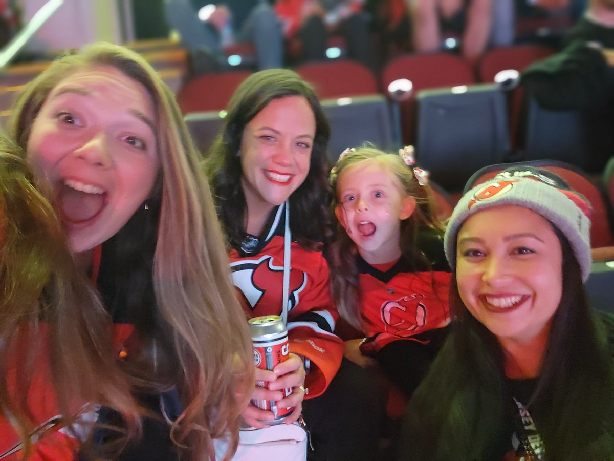 Danielle Kidney tweet media