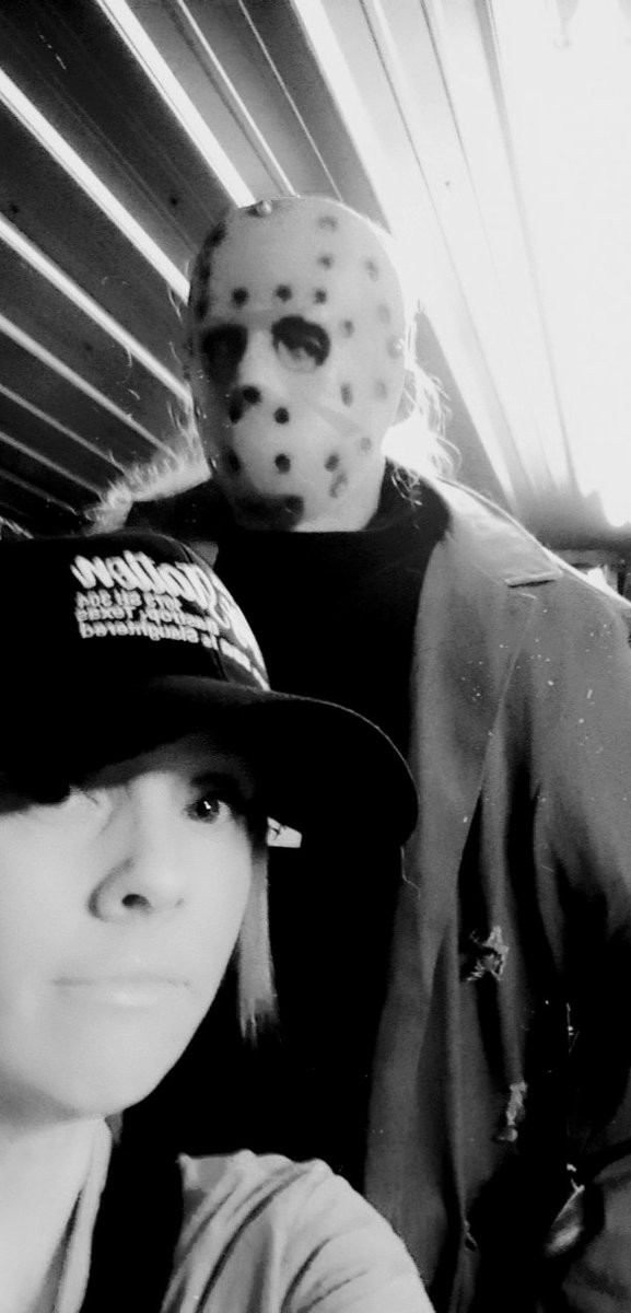 Today in Bastrop Halloween 5 #MichaelMyers played by #DonShanks. Then me with fake #JasonVoorhees lol. Had to get 1 pic of me