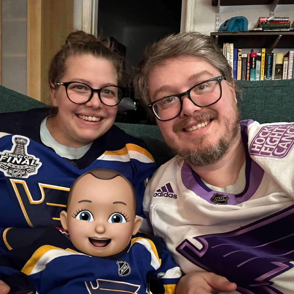 RealBadRobot's tweet photo. Let’s go Blues!!! #STLBlues #bluesbaby https://t.co/Od73TLUxYF