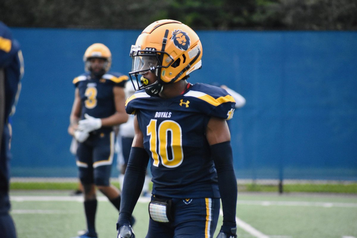 After a great talk with <a href="/coacht4/">Melissa Tomlinson</a> i am very proud to announce my very first offer from <a href="/WarnerUFootball/">Warner Football</a> #goroyals
<a href="/KickCoachYaff/">Stephen Yaffe “Yaff”</a> <a href="/CoachJeffGarner/">Coach Jeff Garner | Specialist Training for K/P/LS</a> <a href="/CoachJacksonTJK/">Coach Brian Jackson</a> <a href="/HHSFootball7/">Hillsborough High School Football</a>