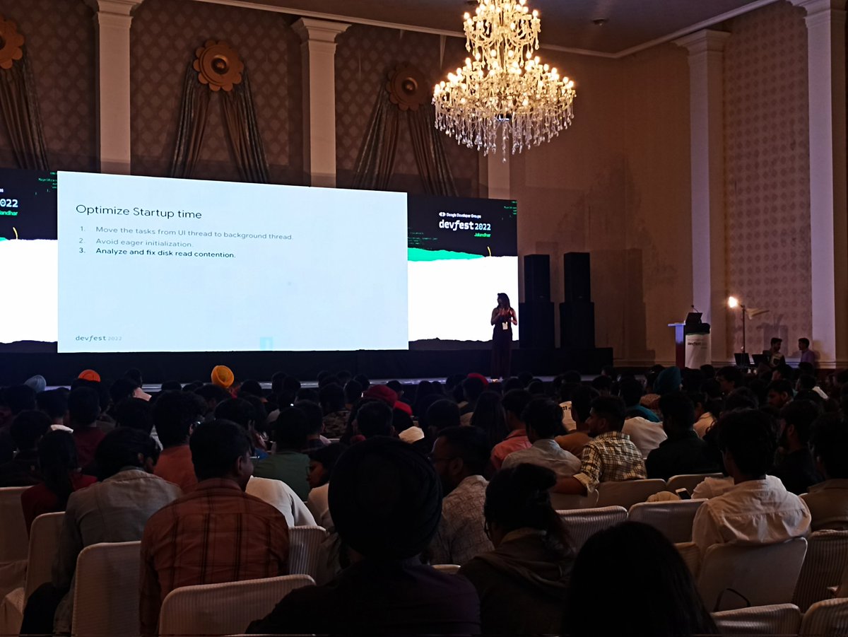 an amazing session!! 
Thank you <a href="/theDroidLady/">Niharika Arora</a> 
#DevFestJalandhar