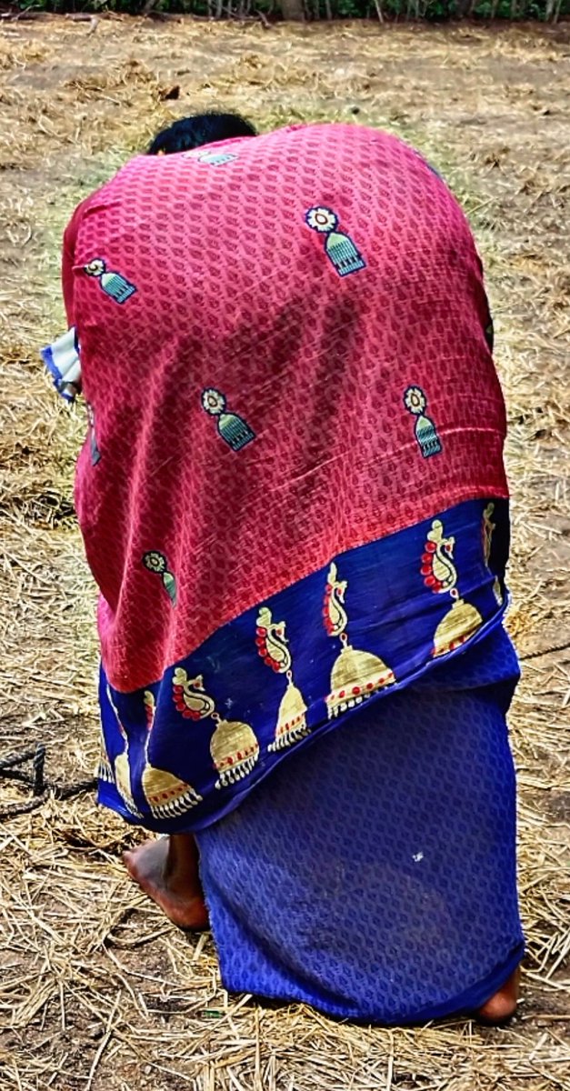sangavi8090's tweet photo. Intha aunty kundi size eanna irukkum solluga...... https://t.co/35VDHjaXOJ