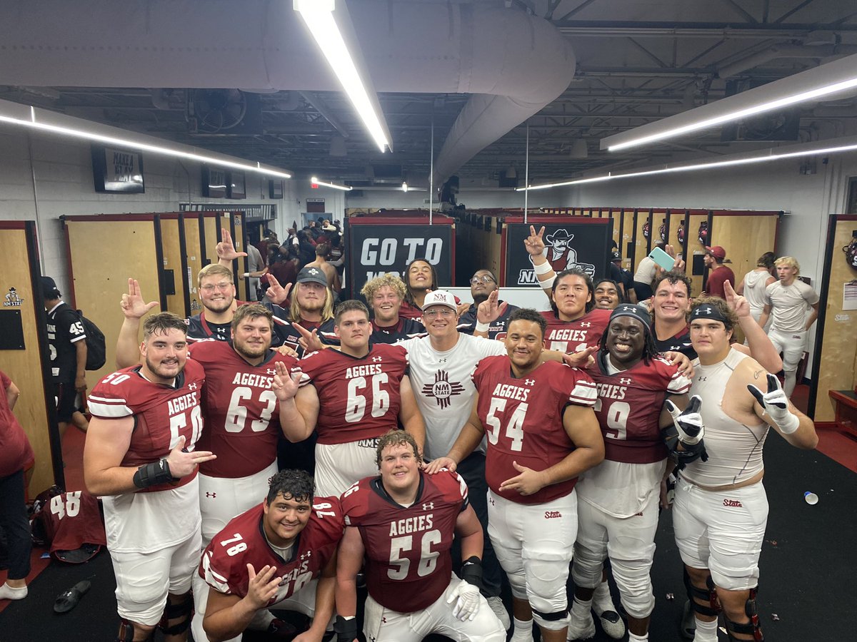 Gritty performance tonight in all phases for the Aggies! The Battle of I-25…and the whole state of New Mexico runs through Las Cruces! #AggieUp #ABlock #Nabaahii