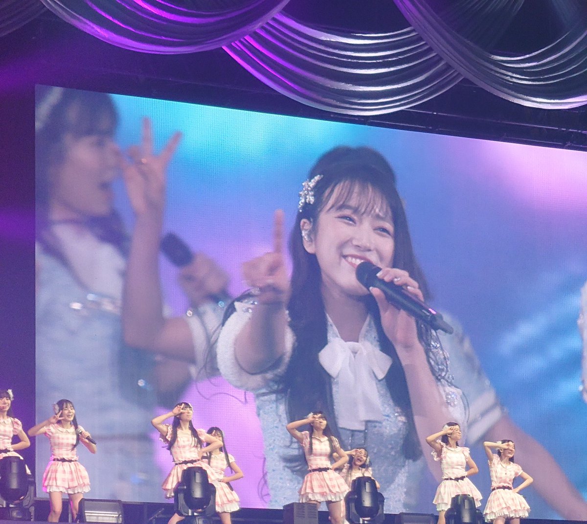 3loverJa's tweet photo. やっぱアイドルのなこちゃんが
いっちばん好き♡♡
キラキラ笑顔すぎて
まぶしかった！！

#HKT48　#HKT4811thlive
#야부키나코　#矢吹奈子 https://t.co/T7f3pLF4sD