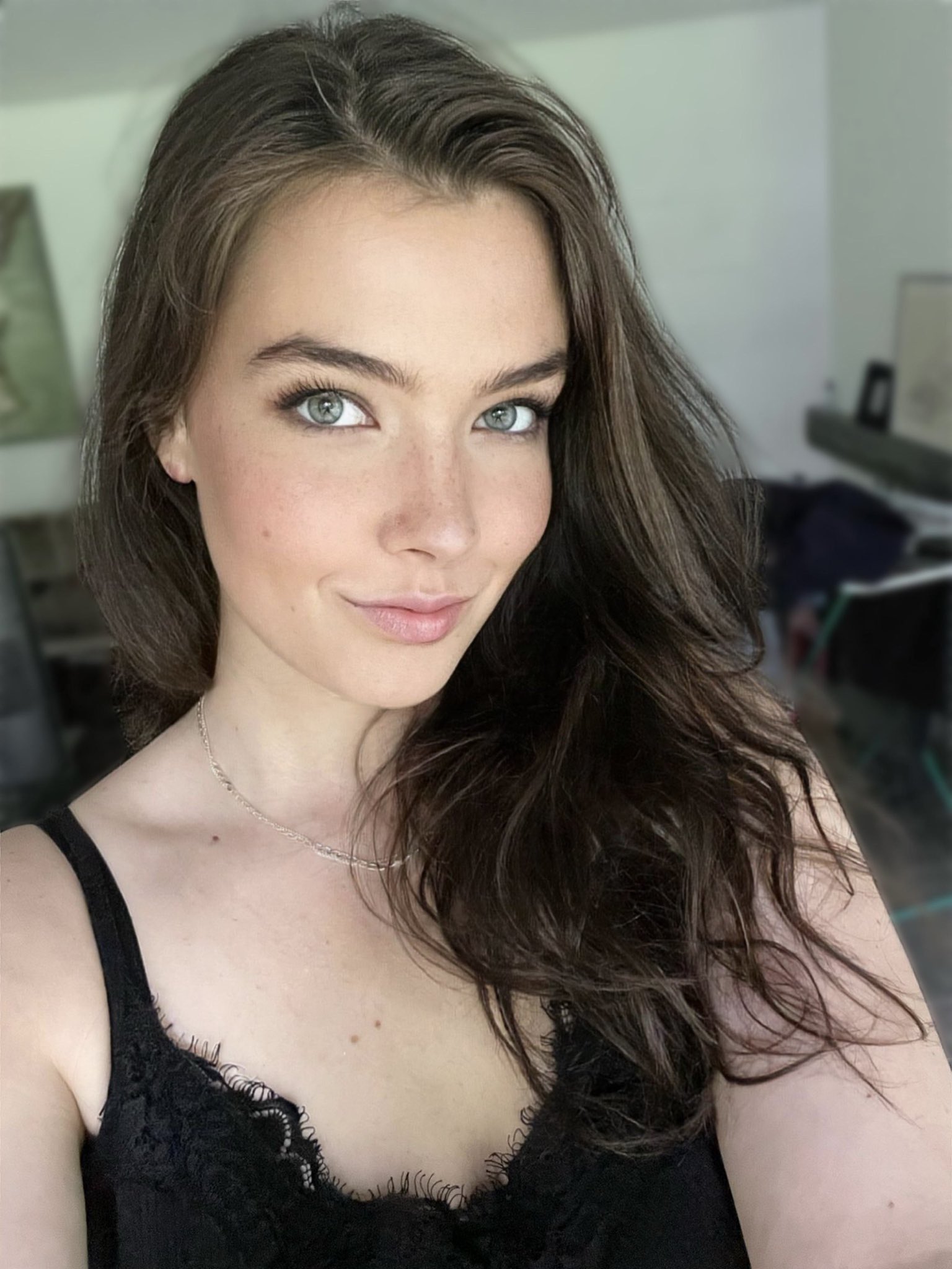 Ann Barby on Twitter: "Anime Gaming ?🤤💓 https://t.co/4aPnKzW40n" / Twitter