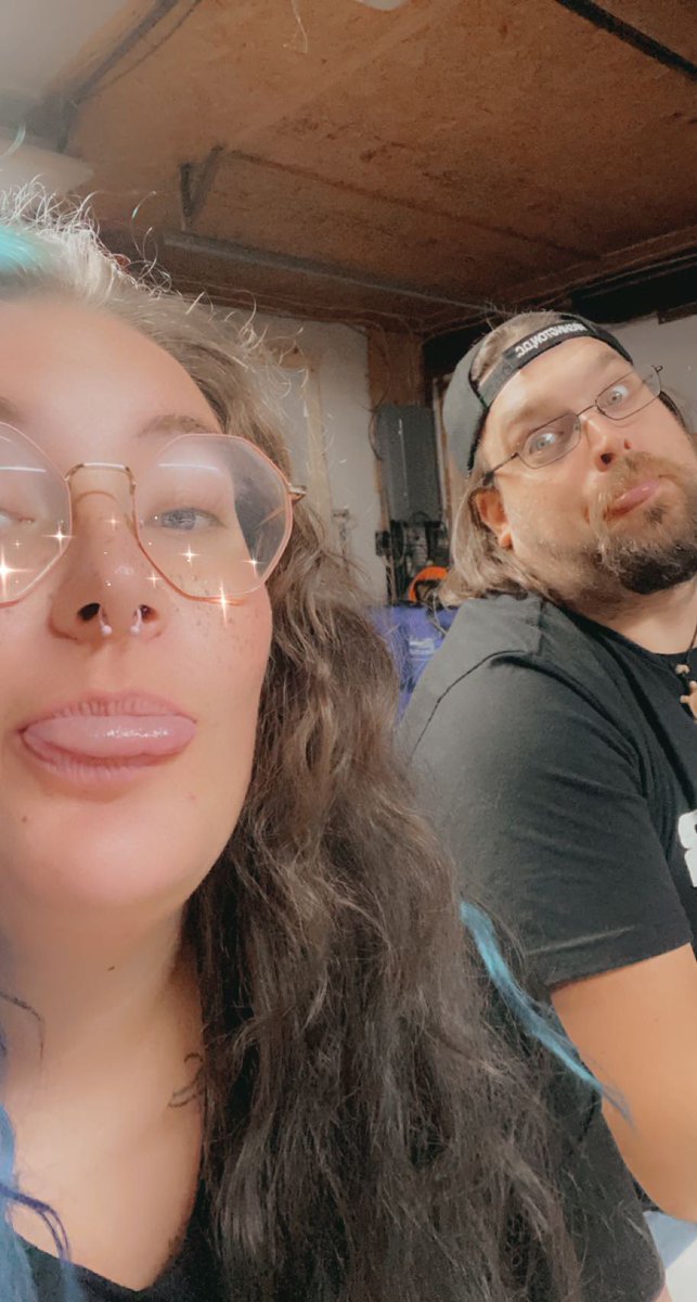 erin bonita 🖤 tweet media