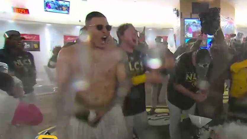 MLBONFOX's tweet photo. Machado going shirtless for the champagne celebration because why not 😎🍾 https://t.co/cDq1SESkCd