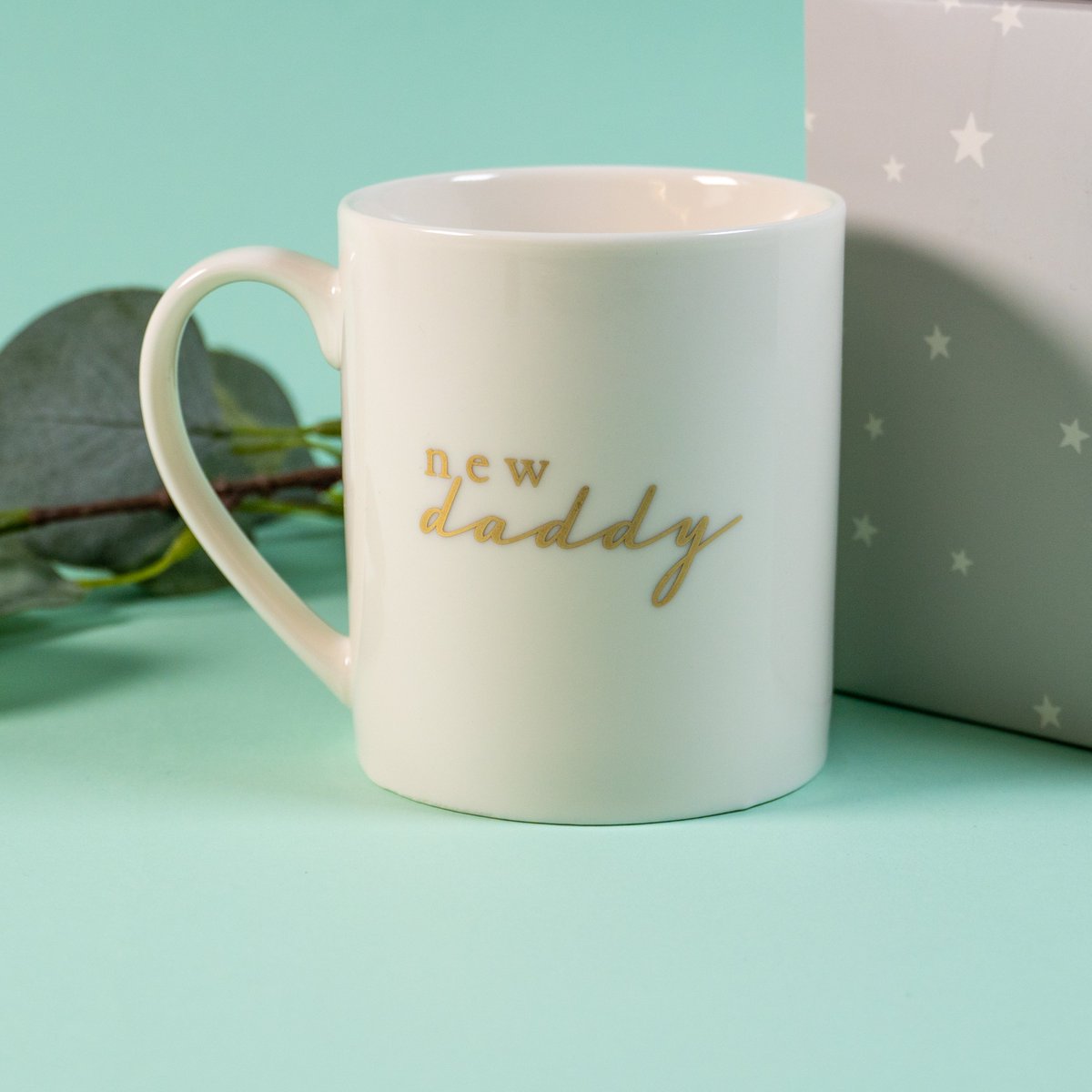 Our new daddy mug is sure going to be your favourite. Get it now.
Price السعر: 79.00 QAR ريال قطري
.
من المؤكد أن كوب الأب الجديد سيكون المفضل لديك. احصل عليها الآن
