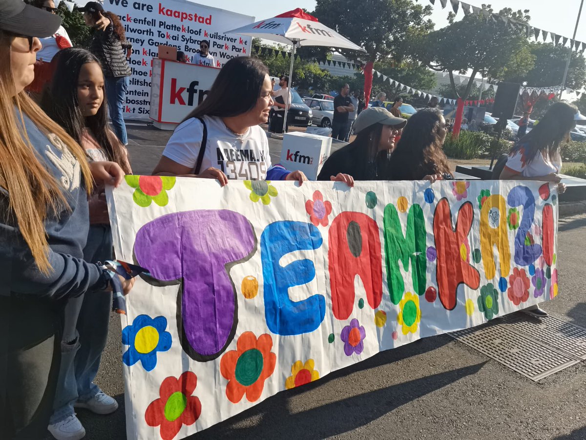 firhaad's tweet photo. Go team Kazi @KFMza #kfm #kfmposter we love you and the music is amazing https://t.co/flRCqlyUsP