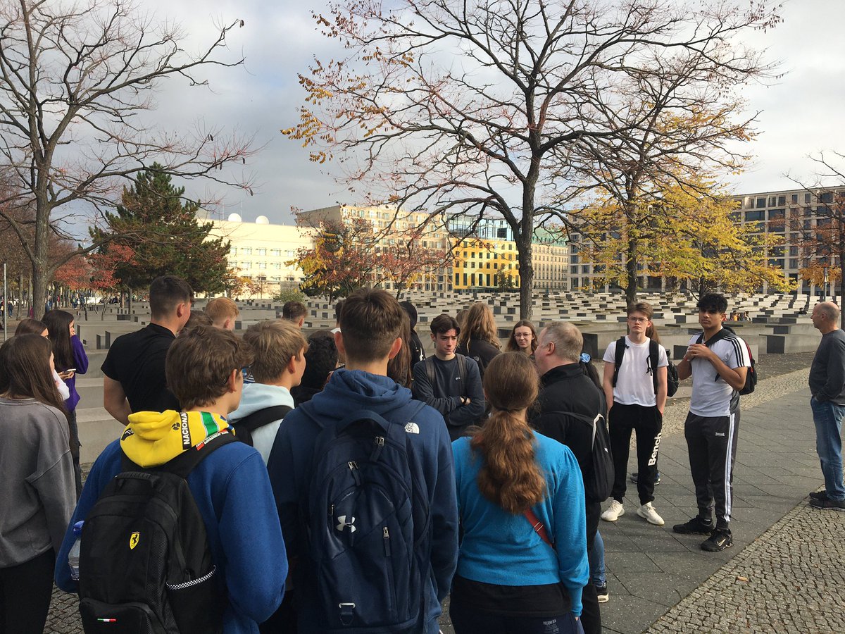 KingsMacHistory's tweet photo. A few more photos from yesterday’s excellent walking tour! Memorial to the Murdered Jews of Europe, the Berlin Wall, Brandenburg Gate &amp; more! @TCBCSchoolTours #KingsMacBerlin22 https://t.co/CjLnFagENW