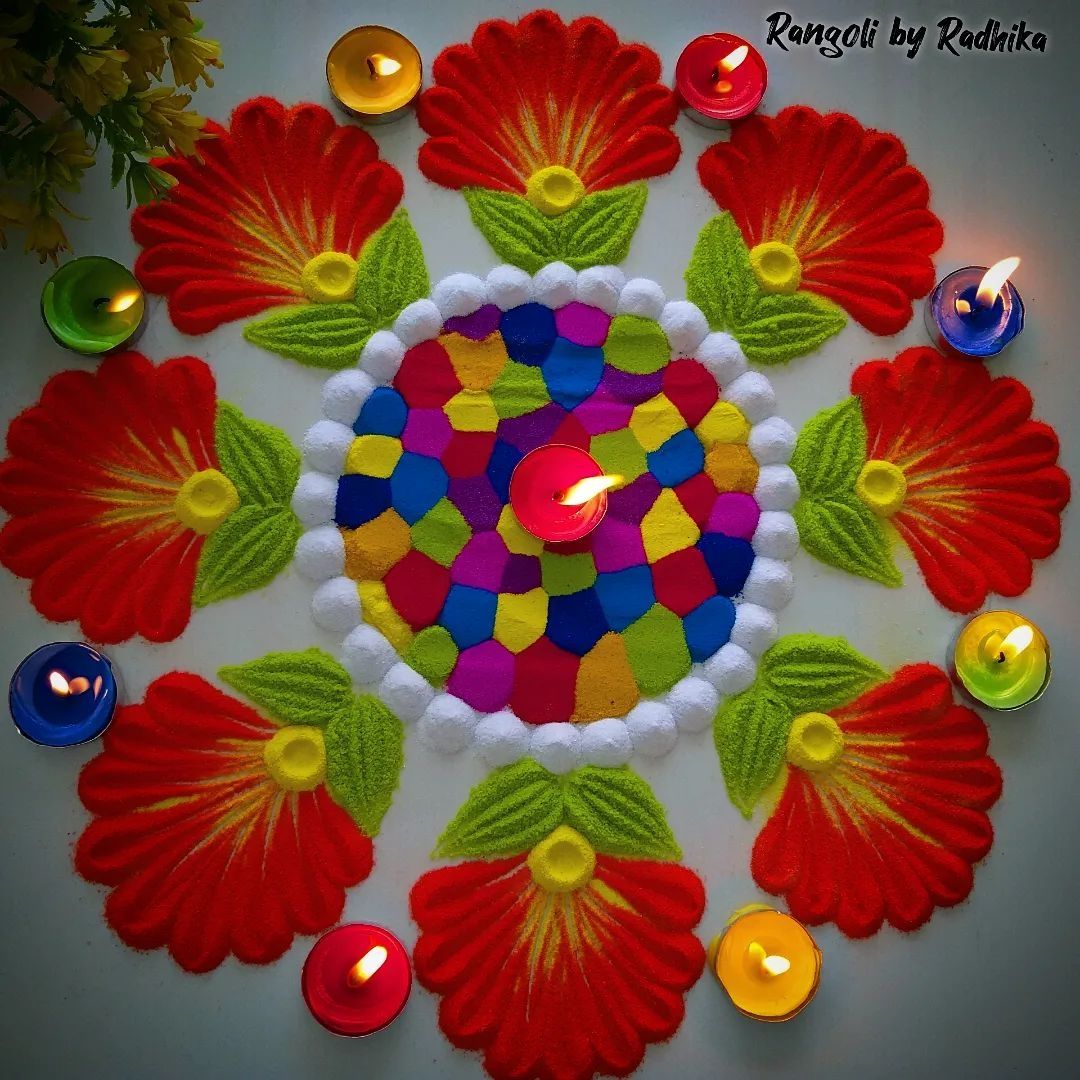 RangoliDesignss's tweet photo. Beautiful Creative Diwali Rangoli Design by Radhikarangoli
https://t.co/i6zbZlUxCu 
#art #rangoli https://t.co/bYXZaRXNK3