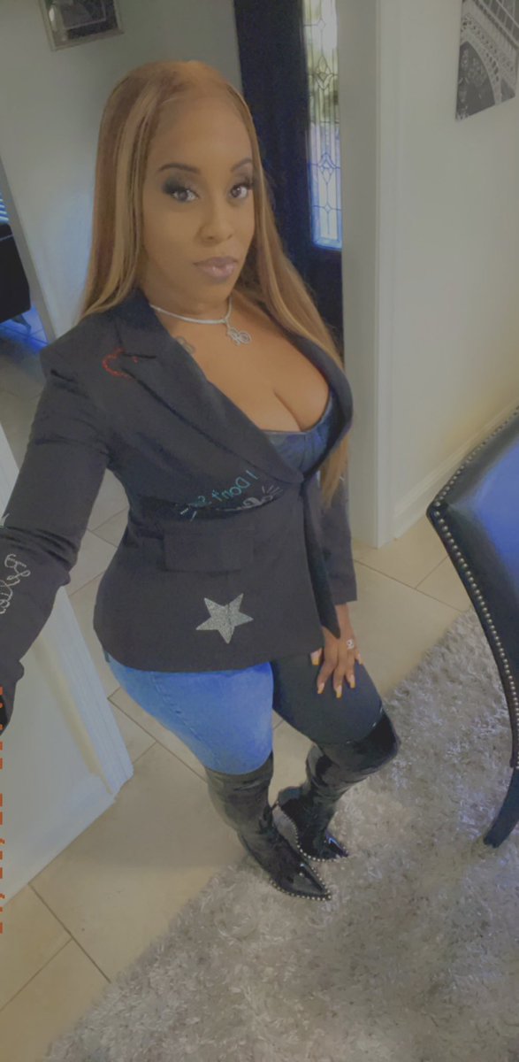 DatRealtorChick tweet picture
