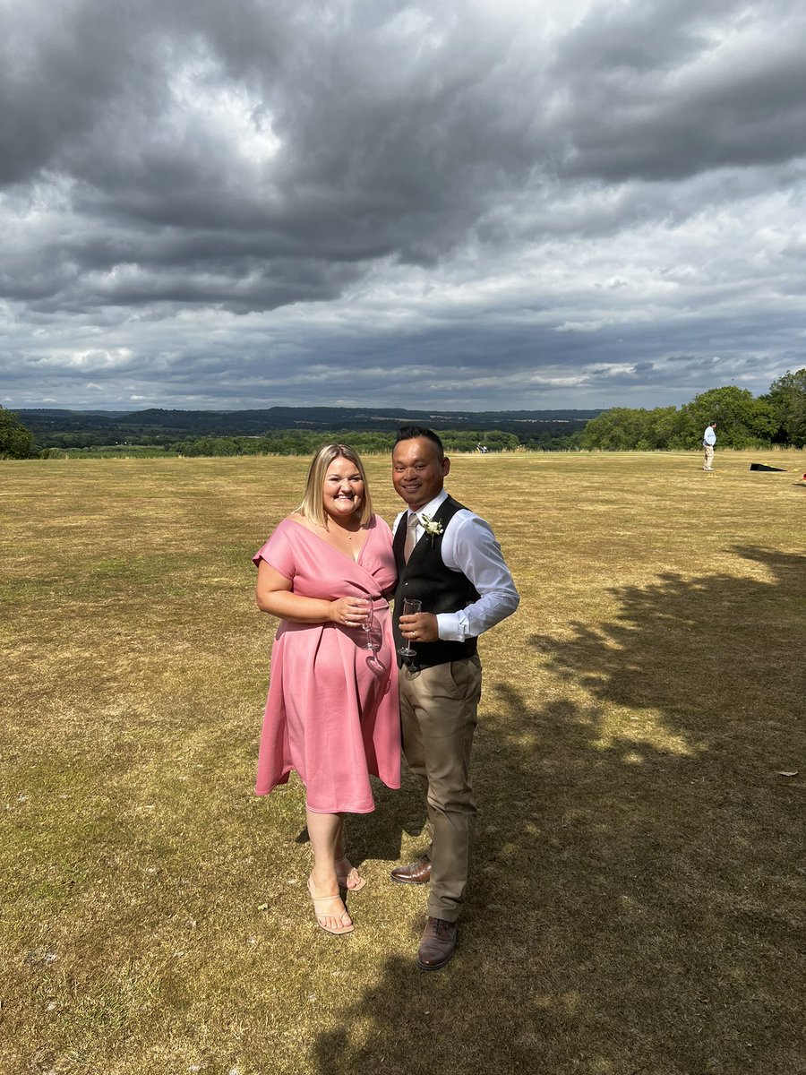 Sazzle00082's tweet photo. Sometimes all you need is a beautiful setting and time to remember who you both are ❤️💙 https://t.co/SIz4kjH7F3