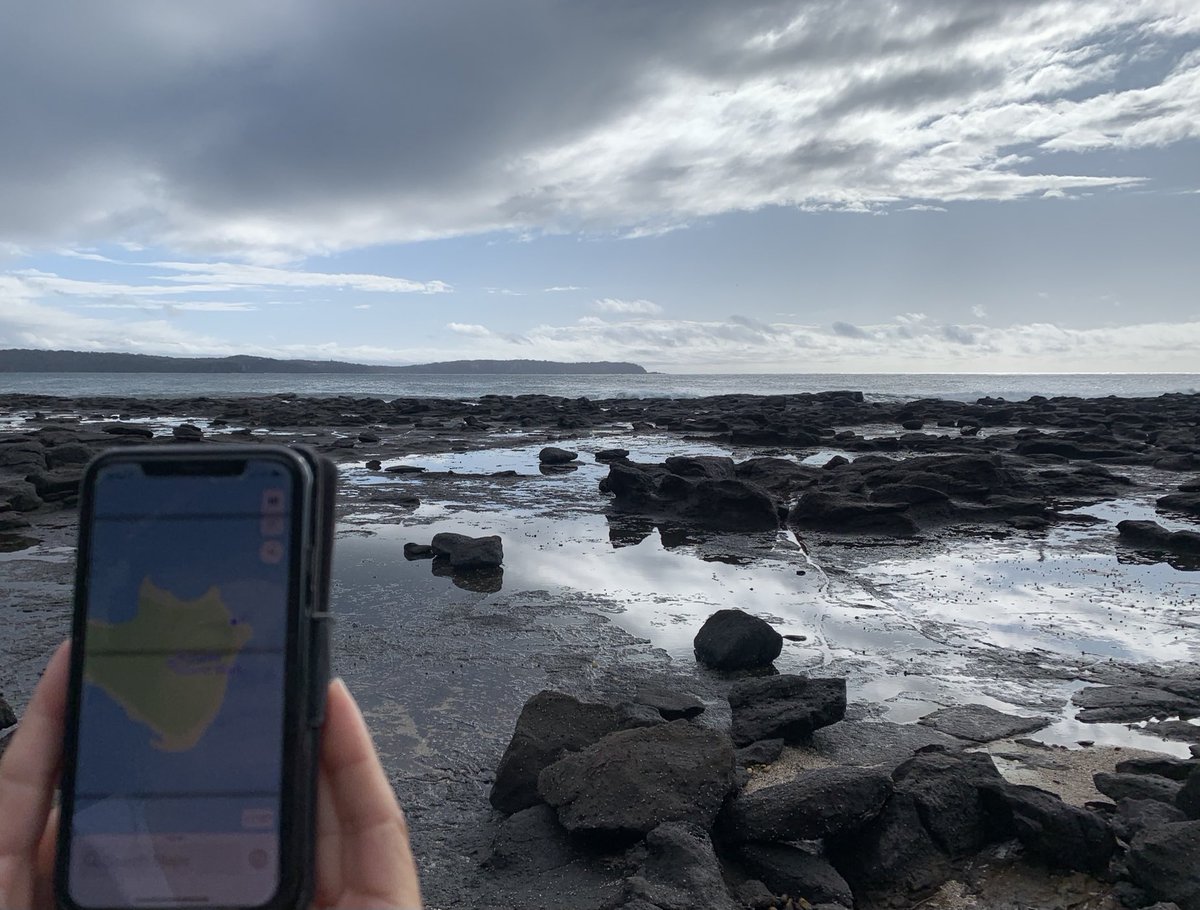 GordonGWallace's tweet photo. Nice auld Sunday morning dander around #Broulee island - excellent ! https://t.co/Utab0BLksu
