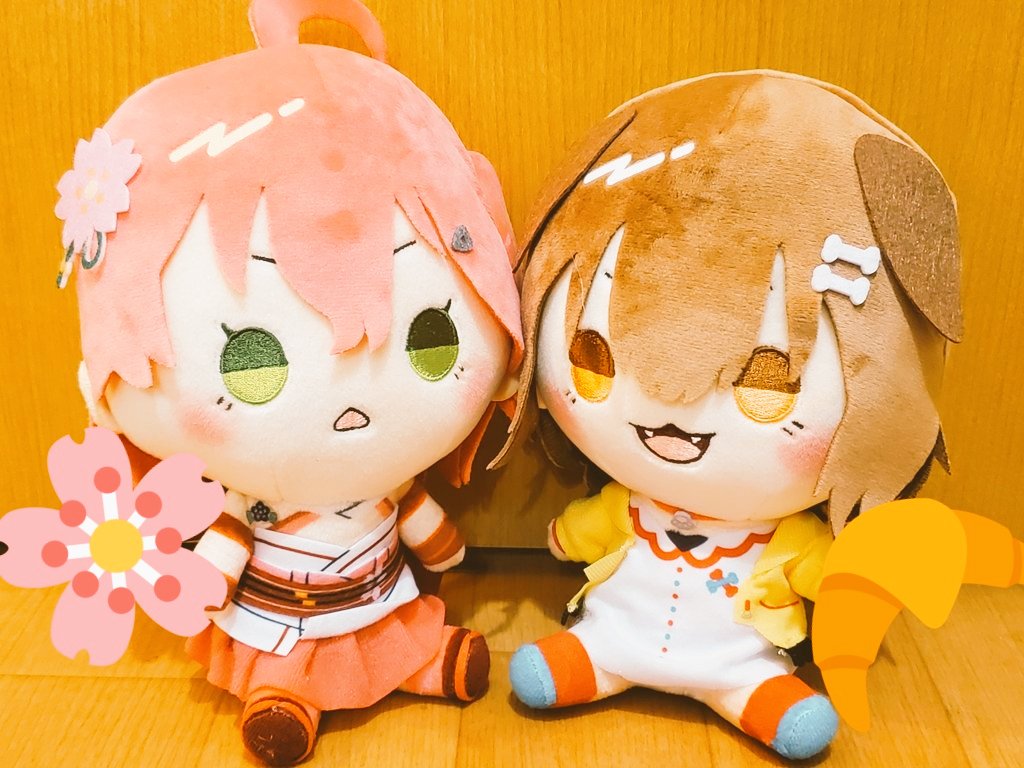 pepupepun's tweet photo. 絵とかはまだ描けないので、グッズみこちとホロリー��こち🌸運動会大変そうだけど陰ながら応援してる！
#突然TLにかわいいみこちを流す https://t.co/koTGY01b3v