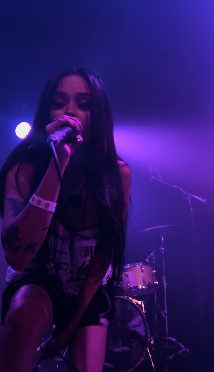 nympholgist's tweet image. fav rockstar thank u for the best night i love u @MaggieLindemann