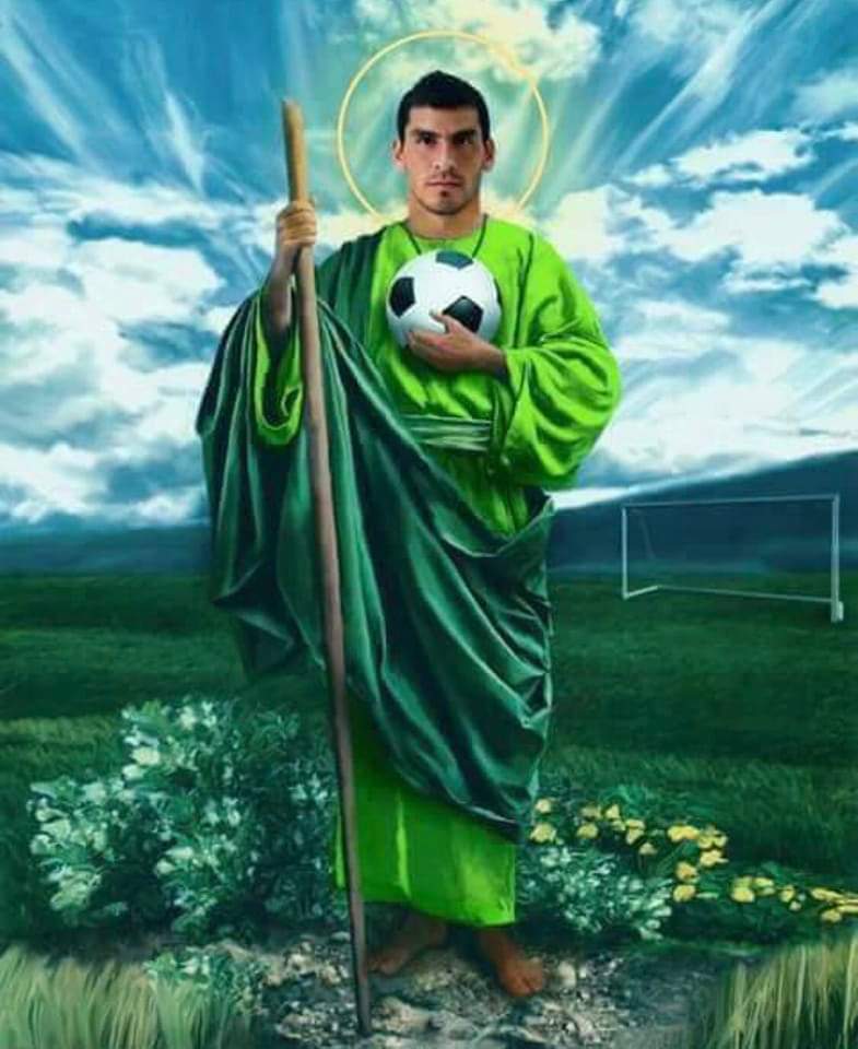 RJoshyCZ's tweet photo. @LuchoIbarra690 La imagen que traía Andrada en sus guantes hoy https://t.co/U6uc0FYtqd