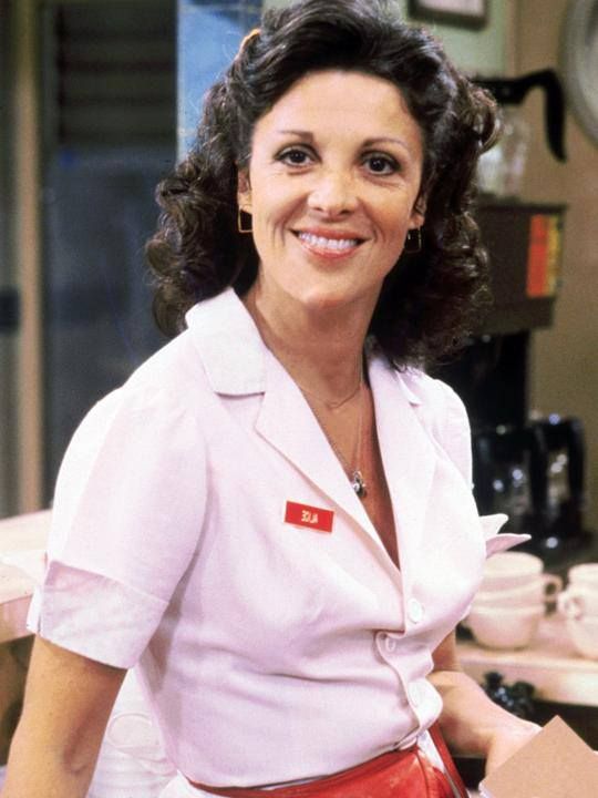 Happy 85th Birthday to the great Linda Lavin! 