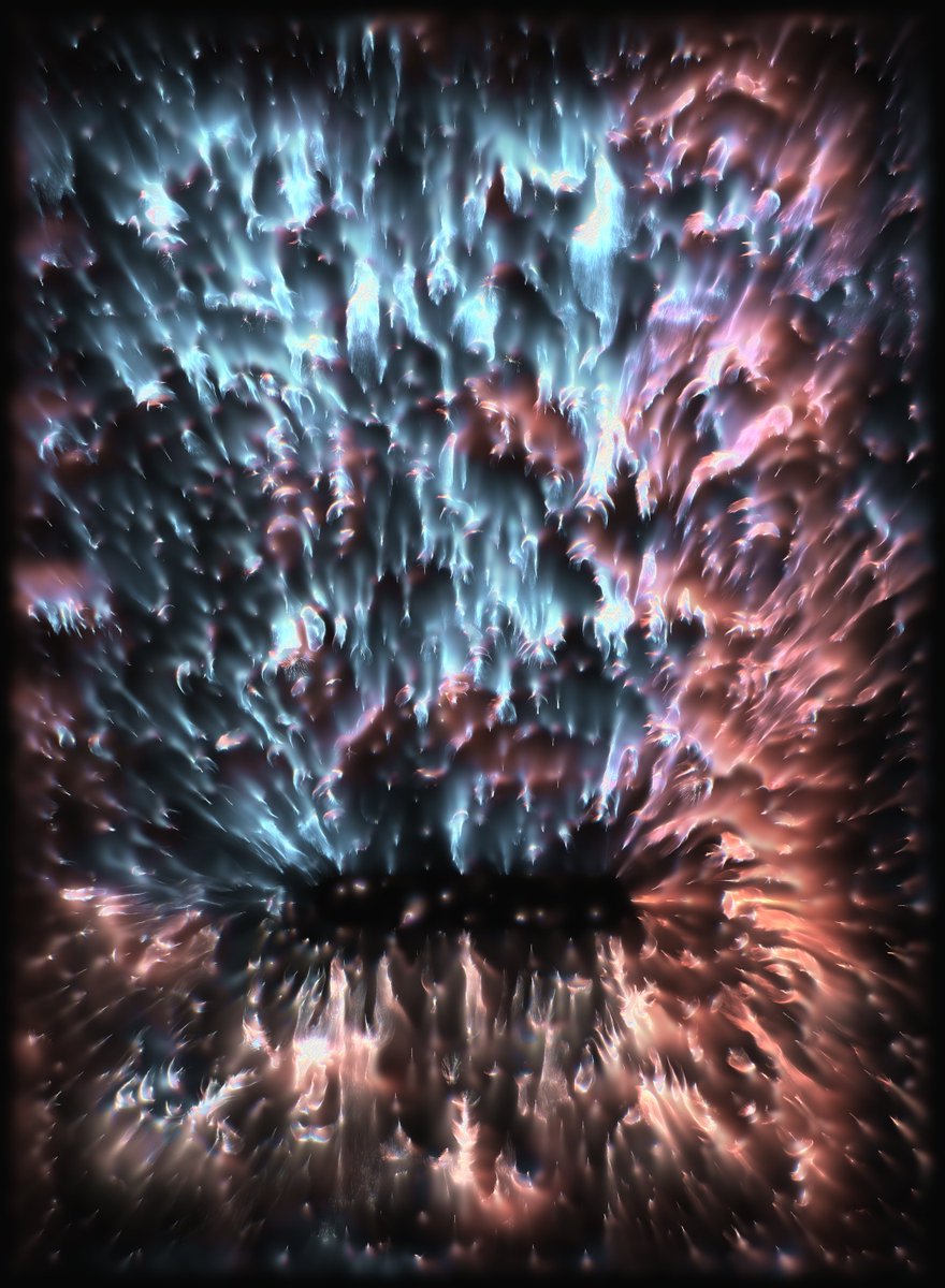 Heat98's tweet photo. this art is so beautiful
"Let each Holons remind us that the impossible can always be made..."
@flight404 @tender_art 
#Nftarts #nftarti̇sts #holons https://t.co/0CDWi0TM3V