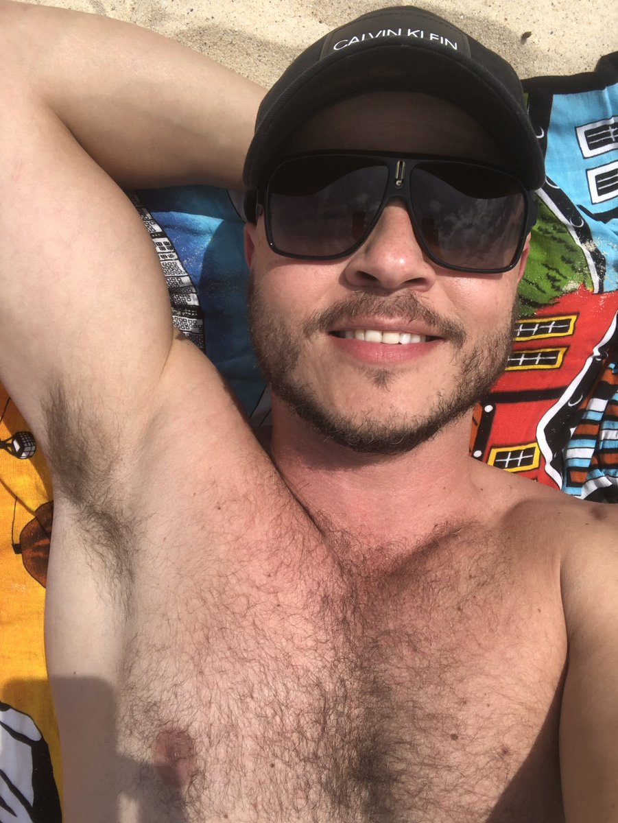 leremoura's tweet photo. Coogee Day. #sydney #hairy #gaymen #men #beach https://t.co/WY1Mr3NaZA