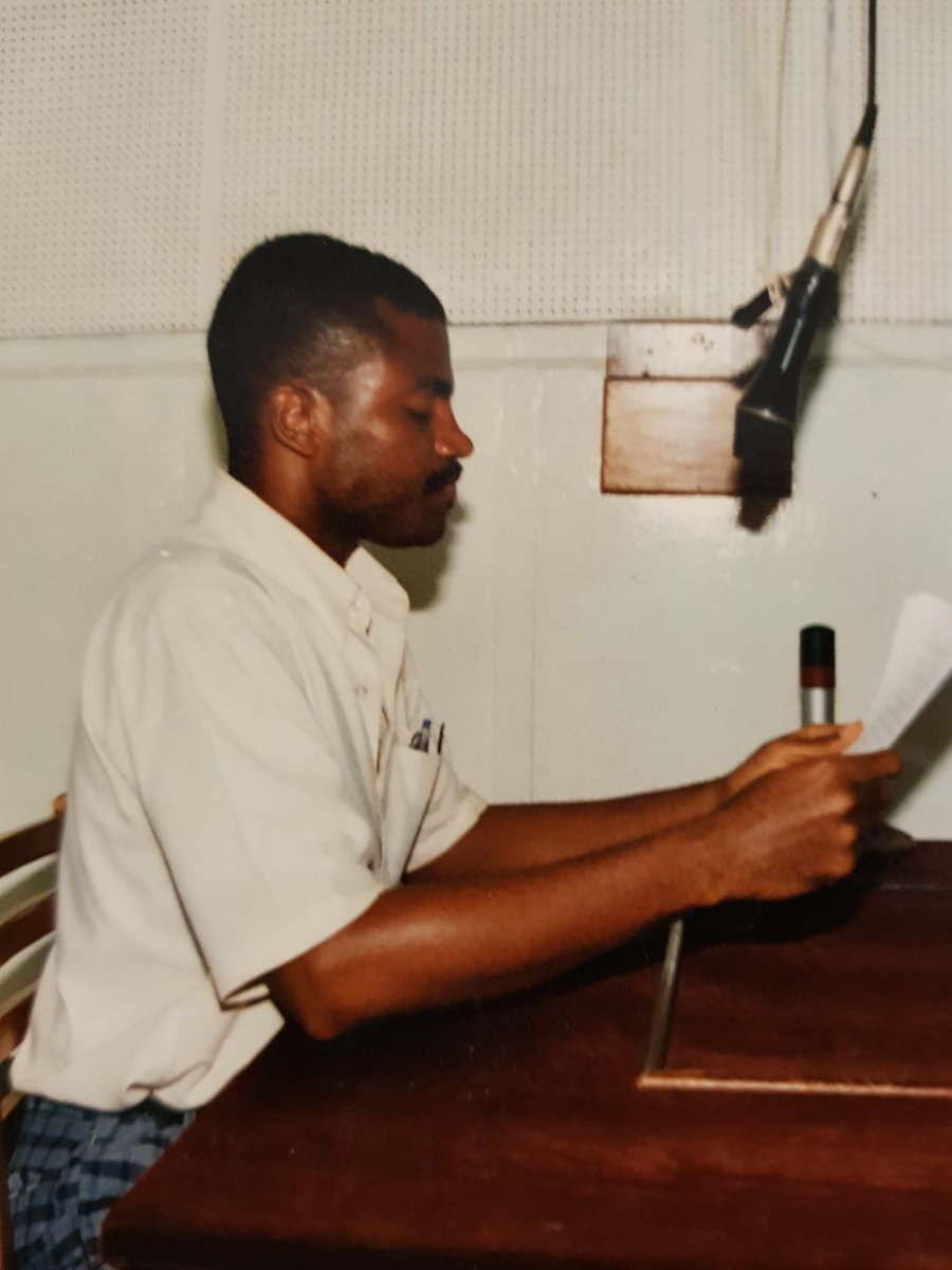 SIERRAEYESALONE tweet media