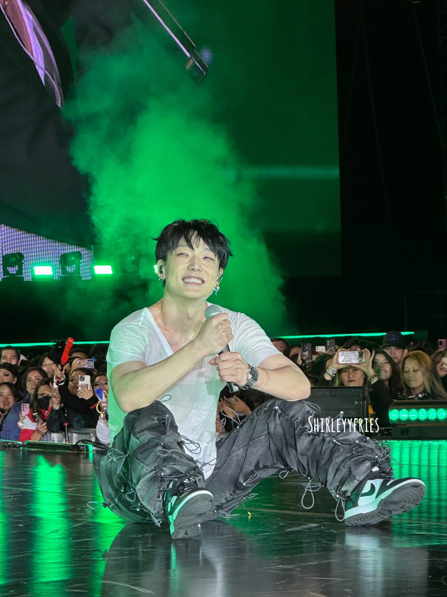 shirleyyfries's tweet photo. BOBBY IS SO CUTE AHAKDJABD

#IKON #BOBBY #iKONatKAMPLA #KAMPLA2022 https://t.co/A3aBu3UowD