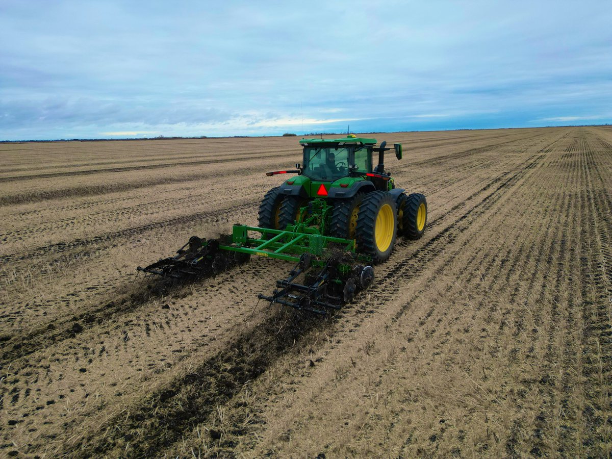 R & L Acres tweet media