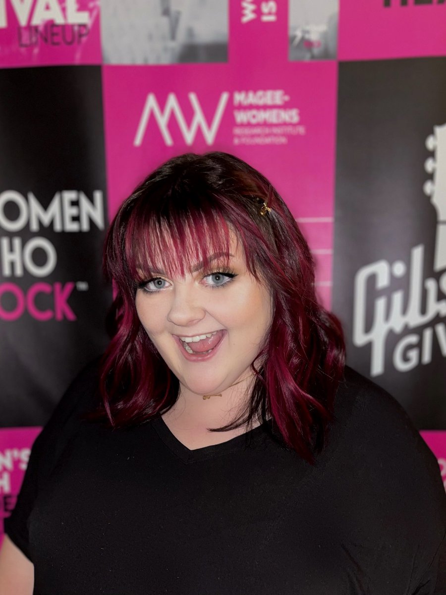 itsmelinabowser's tweet photo. Rockin’ the pink carpet tonight at @WomenWhoRockHQ’s 2022 Benefit Concert featuring the legendary @JordinSparks !! 🎶💖⚡️ @MageeWomens @Stage_AE
#WWR2022 #WWR #womenwhorock #jordinsparks #emilywolfe #tinywars #huny #pghmusic #downtownpitt #stageae #mageewomens #pinktober https://t.co/gEyA8y3jdp