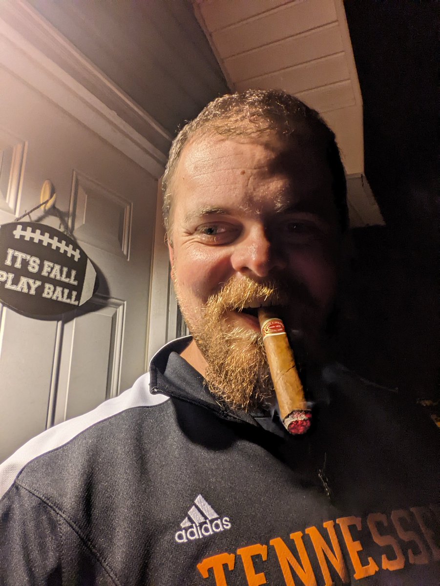 JRiggsBC's tweet photo. @robbystarbuck https://t.co/0NRiRNEId9