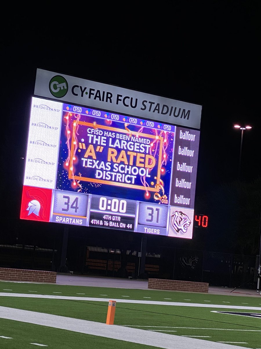 CLHS Spartan Cheer tweet media