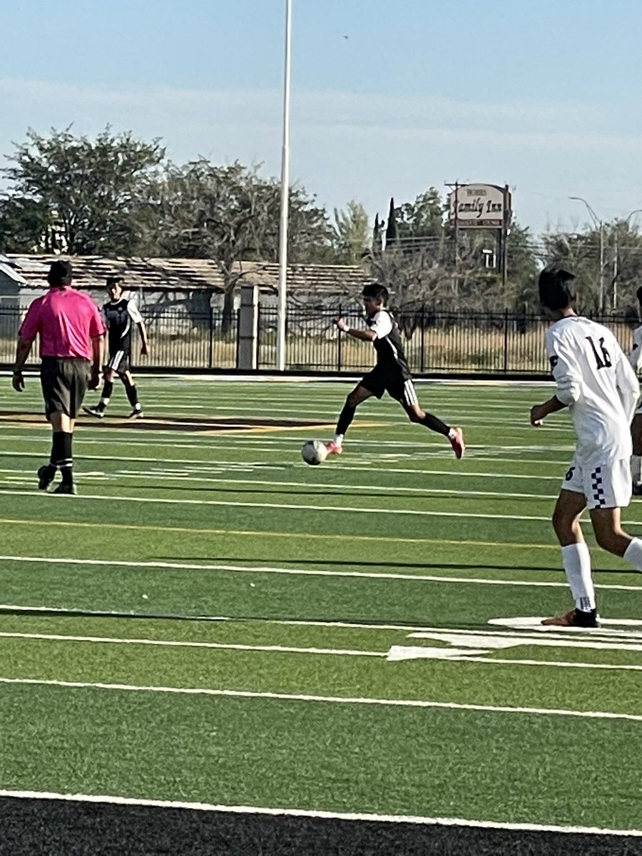 Eagles defeat Clovis to secure the district championship! #OneFamily #theGoldStandard