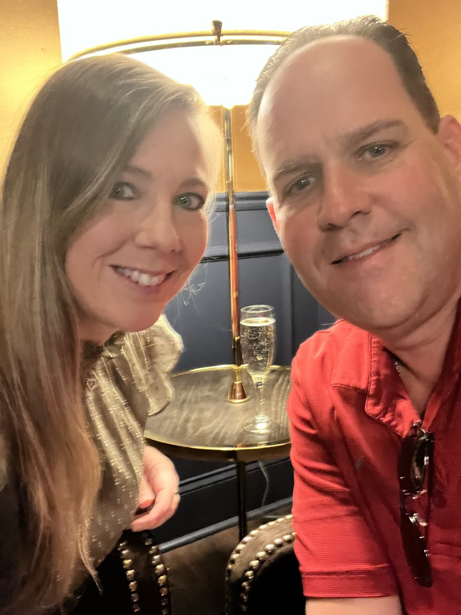 liczwek's tweet photo. Quick weekend getaway to Chattanooga………..super cute town!!! https://t.co/smcuBVnGKO