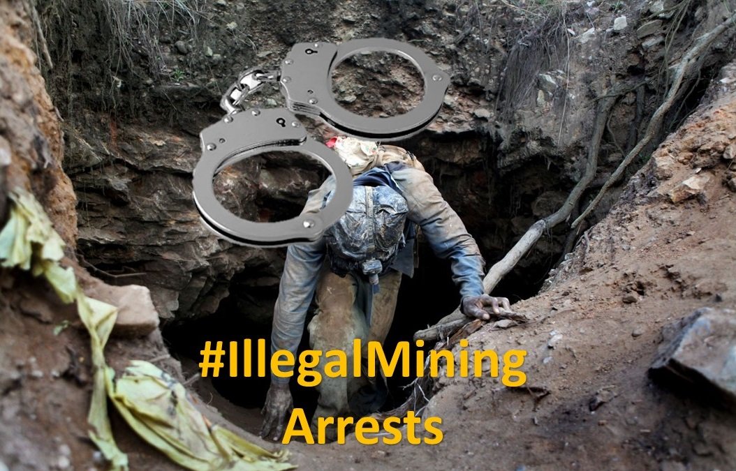 BREAKING NEWS: Mpumalanga police in Mbombela on Thursday arrested 271 suspected zama zamas. Of the 271 people arrested, 138 were South African. The report indicates that a total number of 30 Zimbabwean nationals, 92 Mozambican nationals, 11 Kingdom of Eswatini nationals.