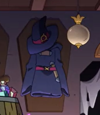 happylotl's tweet photo. TOH SPOILERS //
THERE'S A LITTLE WITCH ACADEMIA OUTFIT ON THE WALL ISTG I LOVE THE TINY DETAILS EEEE https://t.co/jCGzUsje4V