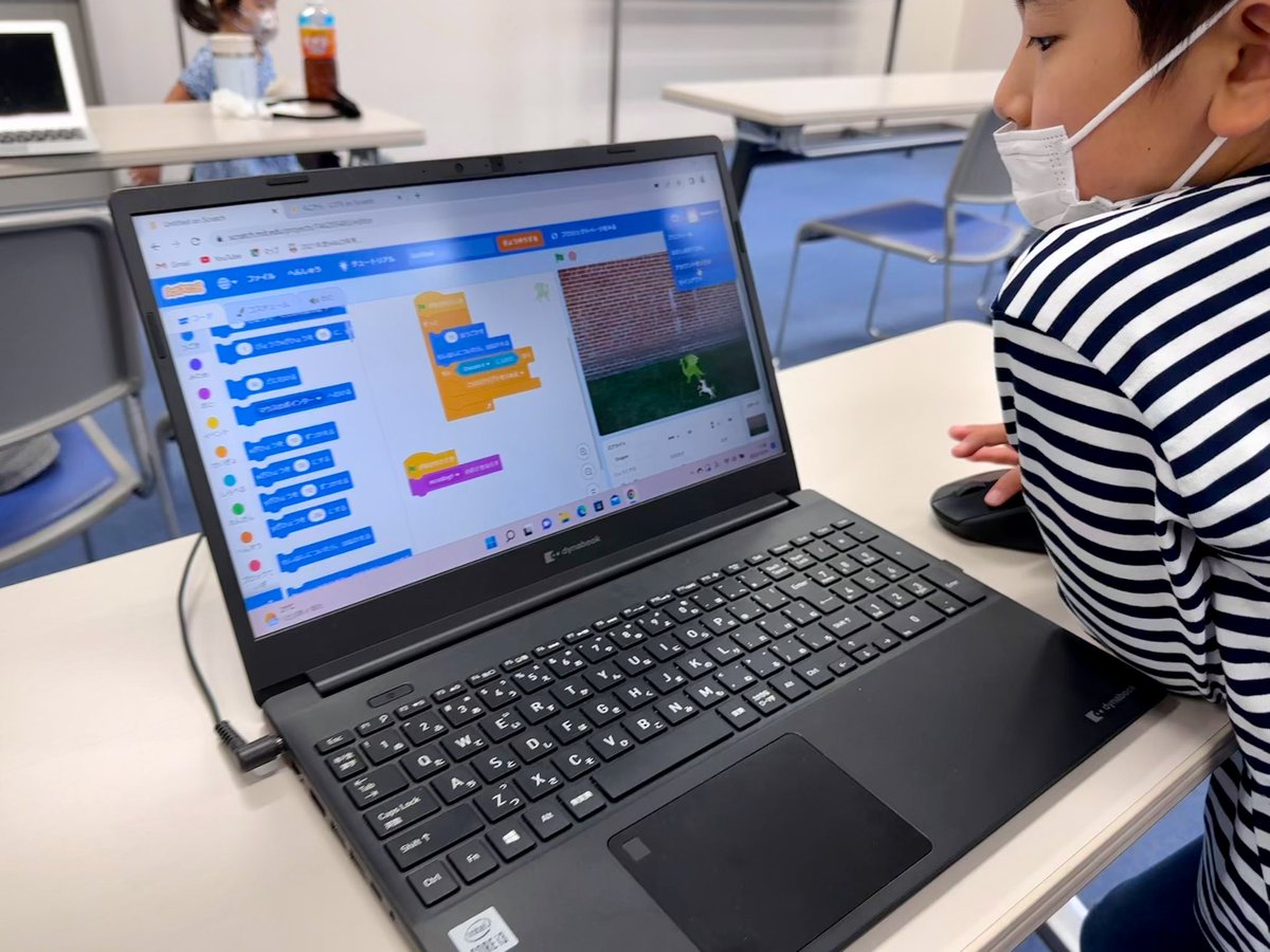 CoderDojoYachiy's tweet image. 第04回 CoderDojo 八千代開催しました。ドラゴンを使った作品おもしろかったです👍 #CoderDojo #八千代