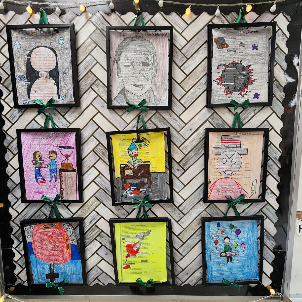 MsRivasELD's tweet photo. Awesome student work display of page poetry! 7th grade ELA 
Mrs. Larson
@JordanNISD https://t.co/qhSfTd7QWp