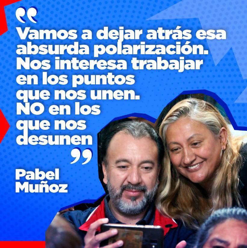 QuitoConPabel's tweet photo. Nuestro #LindoQuito 💙❤️💙debe dejar atrás esa absurda polarización.
Aquí no hay bandos. Somos quiteñas y quiteños que amamos nuestra ciudad. Juntos, vamos a trabajar en los puntos que nos unen. NO en los que nos desunen 😉

@pabelml https://t.co/QYVTQmqnip