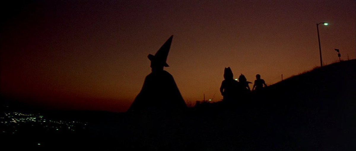 CINEMAGEMS tweet picture